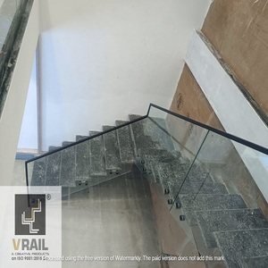 Fabricant et exportateur de garde-corps en aluminium RECTANGLE 70x30mm en ANGOLA - Product Image 3