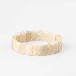 Bracelet en pierre naturelle de pierre de lune à coupe large - Product Image 1