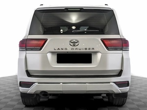 2021 LAND CRUIZER 300 <b>SERIES</b> Low Mileage Sound Engine AUTOMATIC Transmission Panoramic roof lights Ready to Ship - Product Image 4