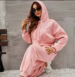 Conjunto de 2 piezas personalizado de lana para mujer, Sudadera corta con capucha, sudadera, pantalones de chándal rectos para correr, conjunto de chándales - Product Image 6