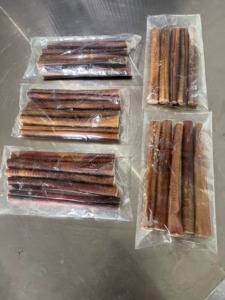 Bully Sticks 4, 6, 8, 9, 10 y 12 pulgadas Bully Stick Dog Treats Cachorros masticadores pesados de larga duración Gatitos Todas las razas de La India - Product Image 5