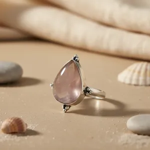 Bague en argent 925 avec quartz rose pour femmes, bijoux en pierres précieuses géométriques faits à la main avec placage rhodium, ensemble fin avec zircon comme pierre principale - Product Image 3