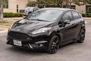 Ford Fiesta ST 2019 d'occasion en bon état, sans réserve, boîte manuelle 6 vitesses, turbo 4 cylindres, principalement d'origine Texas, non modifiée - Product Image 1