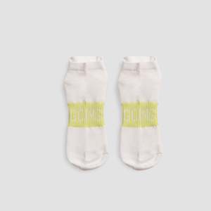 Chaussettes courtes Swift avec logo personnalisable, broderie jacquard, imprimé, antibactériennes et de haute qualité, disponibles en blanc - Product Image 5