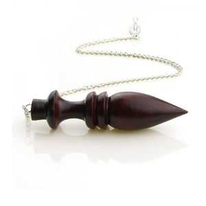 Péndulo metafísico de Isis natural de madera de rosa - Product Image 1