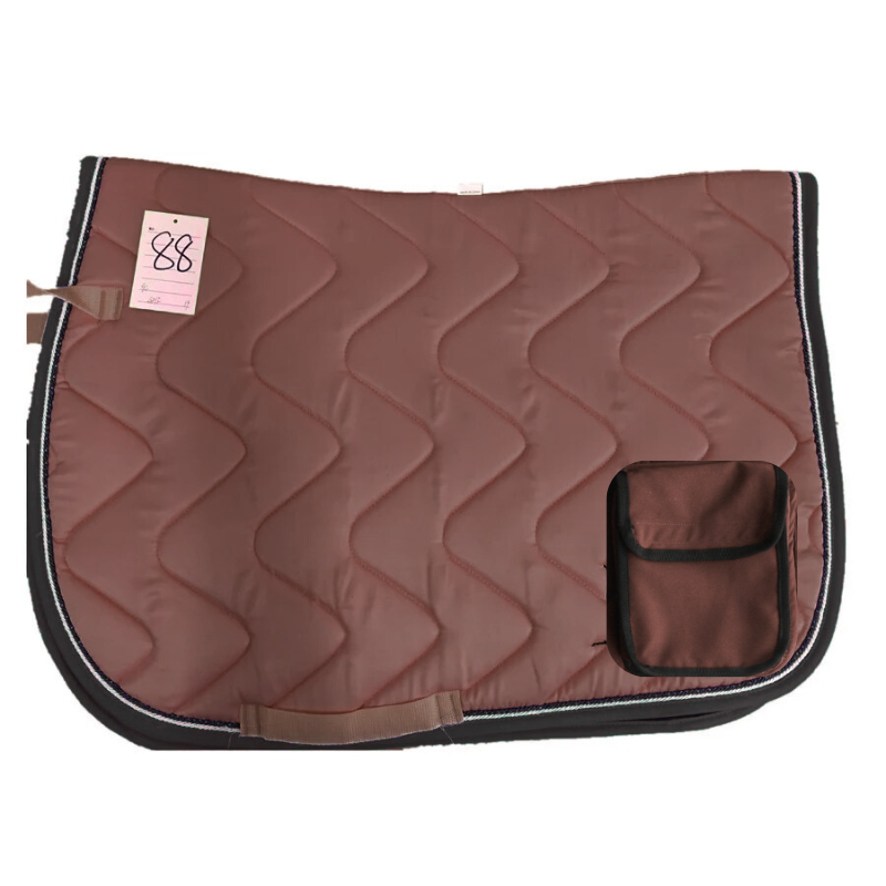 สีน้ำตาล