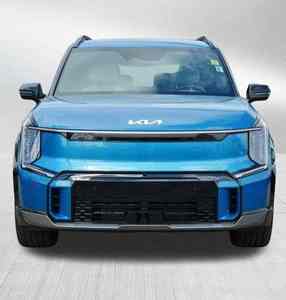 Kia EV9 GT-Line AWD 2024 Usado, Asientos de Cuero, Volante a la Izquierda, Cámara Trasera, Pantalla Táctil, Excelente Estado, 75k-100k Millas - Product Image 1