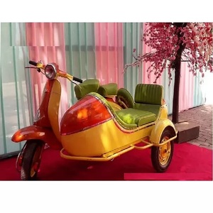 Trottinette de réception de marié Desi, Scooter d'entrée de mariage indien, Scooter d'entrée de marié coloré pour l'entrée de mariée - Product Image 1