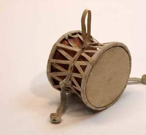 Instrumento musical de tambor Premium hecho a mano para bateristas profesionales que ofrece un equilibrio de tono de calidad de sonido superior - Product Image 3