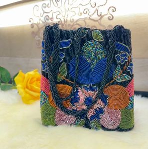 Nouveauté Sac à main de soirée pour femme en forme d'enveloppe avec perles imprimées Doublure en toile et fermeture à bouton pour les mariages - Product Image 2