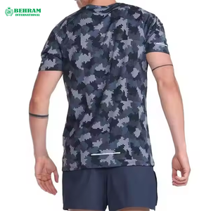 Camiseta de Hombre 100% Poliéster con Serigrafía, Logotipo Personalizado en la Parte Delantera, Talla Grande, Tela Suave, Gruesa, Transpirable, Corte Holgado - Product Image 2