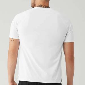T-shirt athlétique haute performance pour hommes avec évacuation de l'humidité chemise de gymnastique à séchage rapide vêtements de sport respirants à manches courtes pour le fitness - Product Image 6