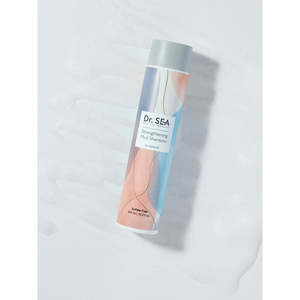 Shampooing fortifiant à la vitamine B5 et à l'huile d'arbre à thé 300 ml – Nettoyant lissant et hydratant de qualité professionnelle à la kératine - Product Image 1