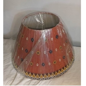 Abat-jour élégant et moderne brodé à la main en tissu de coton de qualité supérieure pour lampes de chevet de table/sol de luxe - Product Image 1