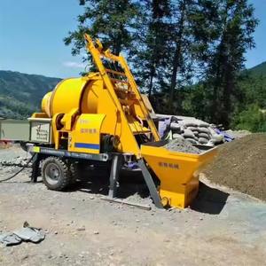 Camion malaxeur à béton miniature d'occasion, remorque malaxeuse à béton portable, petit camion malaxeuse à béton à vendre - Product Image 1