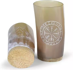 Vaso Redondo Moderno Hecho a Mano con Cuerno de Búfalo, Ecológico y de Excelente Calidad, con Base de Cuerno y Logotipo Personalizado por Saniya Handicraft - Product Image 1