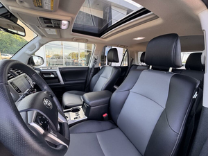 TOYOTA 4RUNNER SR5 PREMIUM RWD 2023 USADO, Volante a la Izquierda/Derecha - Product Image 2