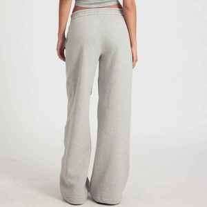 OEM/ODM Pantalon de survêtement d'hiver en polaire sur mesure pour femmes, polyester/coton de haute qualité, tenue décontracté léger, hip hop - Product Image 3