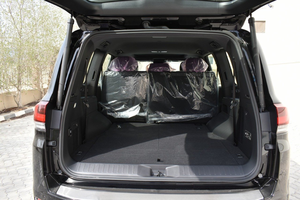 2024 LandCruiser 300 VX MOTOR DIESEL/GASOLINA SUV familiar EN VENTA - Product Image 4