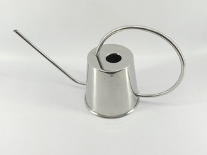 Verseur de vin / Pichet à vin |   Distributeur et décanteur à vin en métal à long bec |   Vaisselle décorative, pot à vin - Product Image 6
