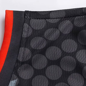 Nouveau style d'uniforme de basket-ball sans manches avec impression de logo personnalisé vêtements de sport uniforme de basket-ball - Product Image 3