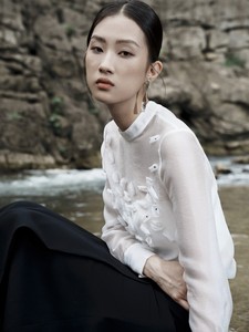 Empresa de fabricación de alta calidad MALLA PUFF MANGA BLUSA Cupro Poliéster Buen precio Blusas y camisas de mujer con falda larga - Product Image 4