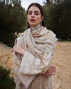 AJM Trade House 5563 Designer ethnique pakistanais femmes Salwar costumes soie formelle et Georgette lourde pour les fêtes - Product Image 1