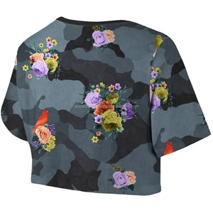 T-shirt de luxe en coton vierge basique personnalisé, hauts courts avec motif imprimé Allover personnalisé pour les femmes, crop top - Product Image 6