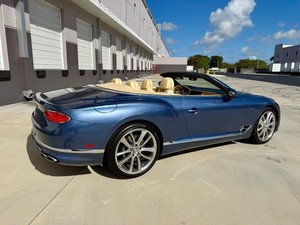 Bentley Continental GT V8 2020 Perfecto, Convertible 2D, Transmisión Automática - Product Image 6
