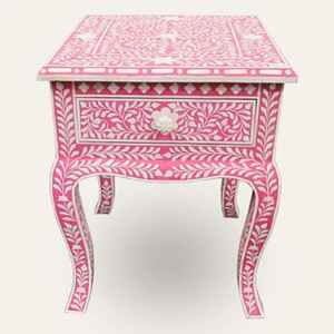 Belle table basse sur mesure avec thème floral complexe en couleurs bleu et blanc pour la décoration de la maison par l'artisanat croissant - Product Image 1