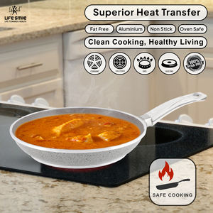 LIFE SMILE Poêle à frire de haute qualité en aluminium moulé sous pression de 20cm avec revêtement antiadhésif en pierre de granit Poêle à frire de cuisine - Product Image 6