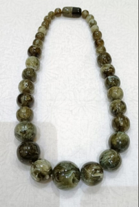 Collar de Resina Moderno, Collar de Resina Hecho a Mano - Product Image 4