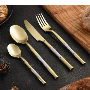 Juego de Cubiertos de Acero Inoxidable Dorado Pulido, Diseño de Alta Gama para Cocina Moderna - Product Image 1