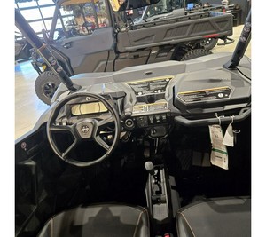 Nouveau UTV utilitaire tout-terrain pour adultes Commander MAX XT-P 2026 entièrement équipé à vendre avec garantie - Product Image 2