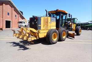 Niveleuse John Deere 670GP de 2017 en excellent état, qualité supérieure, à vendre - Product Image 3