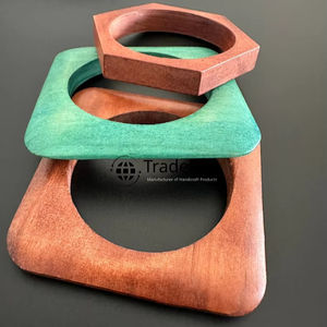 กำไลไม้ที่ทันสมัยสำหรับสวมใส่สบายๆและงานปาร์ตี้ดีไซน์ที่ยั่งยืนโดย tradebyd - Product Image 1