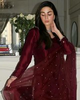 Robe de mariée en fausse fourrure et soie, couleur personnalisée, manches mi-longues, design fantaisie sur mesure, moderne, pour fête et mariage, taille sur mesure