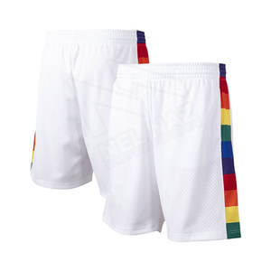 กางเกงบาสเก็ตบอลคุณภาพสูงแบบสั่งทำได้สำหรับทุกเพศ ผลิตจากโพลีเอสเตอร์ 100% ป้องกันแบคทีเรีย ระบายอากาศได้ดี แห้งเร็ว ชุดกีฬา สีและโลโก้สามารถปรับแต่งได้ - Product Image 1