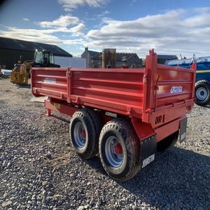Acheter des remorques agricoles neuves et d'occasion pour le tracteur utilisé dans la construction avec un composant de moteur central à des fins agricoles - Product Image 3