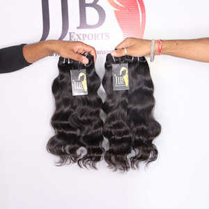 Paquets de cheveux humains indiens vierges bruts non transformés à prix d'usine et fermeture à lacet HD 5x5 6x6 - Product Image 1