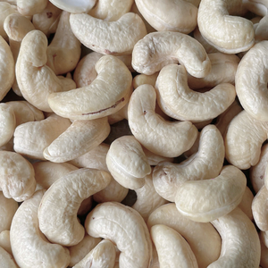 Venta caliente Mejor tarifa Anacardos crudos Anacardos Precio W320 Anacardos Etiqueta privada Embalaje disponible - Product Image 1