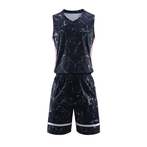 Uniforme de baloncesto de diseño personalizado hecho en poliéster 100%, uniforme de baloncesto de secado rápido transpirable - Product Image 1