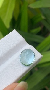 พลอยอะความารีนทรงรีธรรมชาติเจียระไนอย่างสวยงาม |   ลูปคลีนสโตน คุณภาพสูง รับรองโดยบุคคลที่สาม พลอยขนาด 4-6 กะรัต - Product Image 6