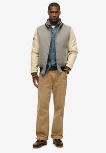 เสื้อแจ็กเก็ตทีมมหาวิทยาลัยเลตเตอร์แมนแขนเสื้อทำจากหนัง PU สำหรับผู้ชายให้ความอบอุ่นอย่างเต็มที่สำหรับฤดูหนาว - Product Image 2