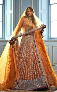 2024 mariage Collection belle Orange soie mariée Blouse lourde Dabka perles Resham broderie élégant Lehenga Dupatta indien - Product Image 2