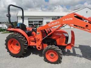 2022 L2501HST Kubota - Product Image 3