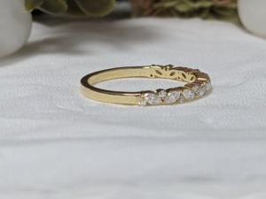 Bague de mariage demi-éternité en diamant de laboratoire rond et marquise de 0.40 ct, or jaune massif 14 carats, cadeau d'anniversaire pour femme - Product Image 4