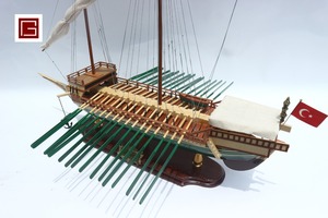 Bastarde โมเดลเรือสูง/เรือไม้/เรือจำลอง - Product Image 5