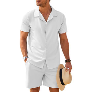 Conjunto de 2 piezas de verano para hombre al por mayor: camisa estampada con botones y pantalones cortos de secado rápido con cordón - Product Image 5