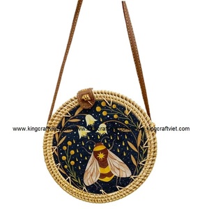 Bolso de mano hecho a mano de ratán natural para mujer, monederos, decoración bordada personalizada, cierre abierto, venta al por mayor, proveedor de King Craft Viet - Product Image 1